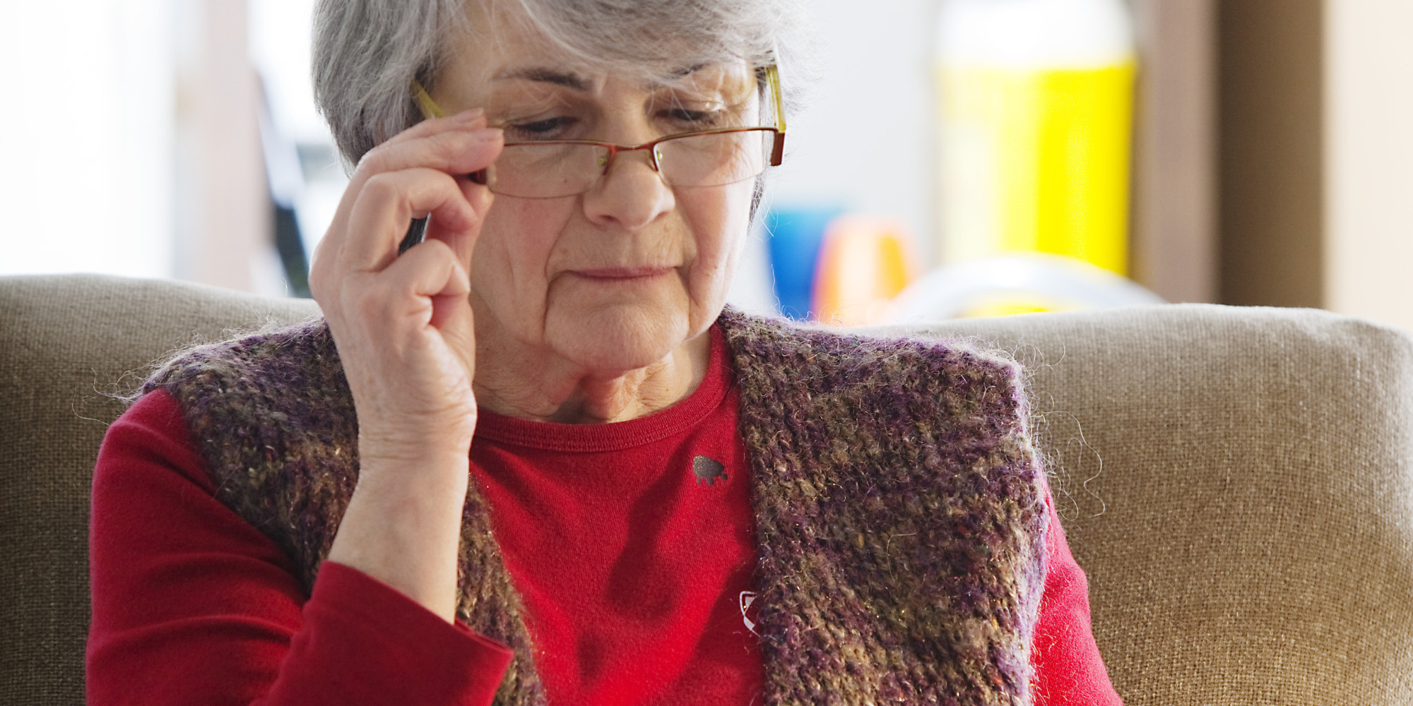Elderly Person Reading Instituto de Moléstias Oculares